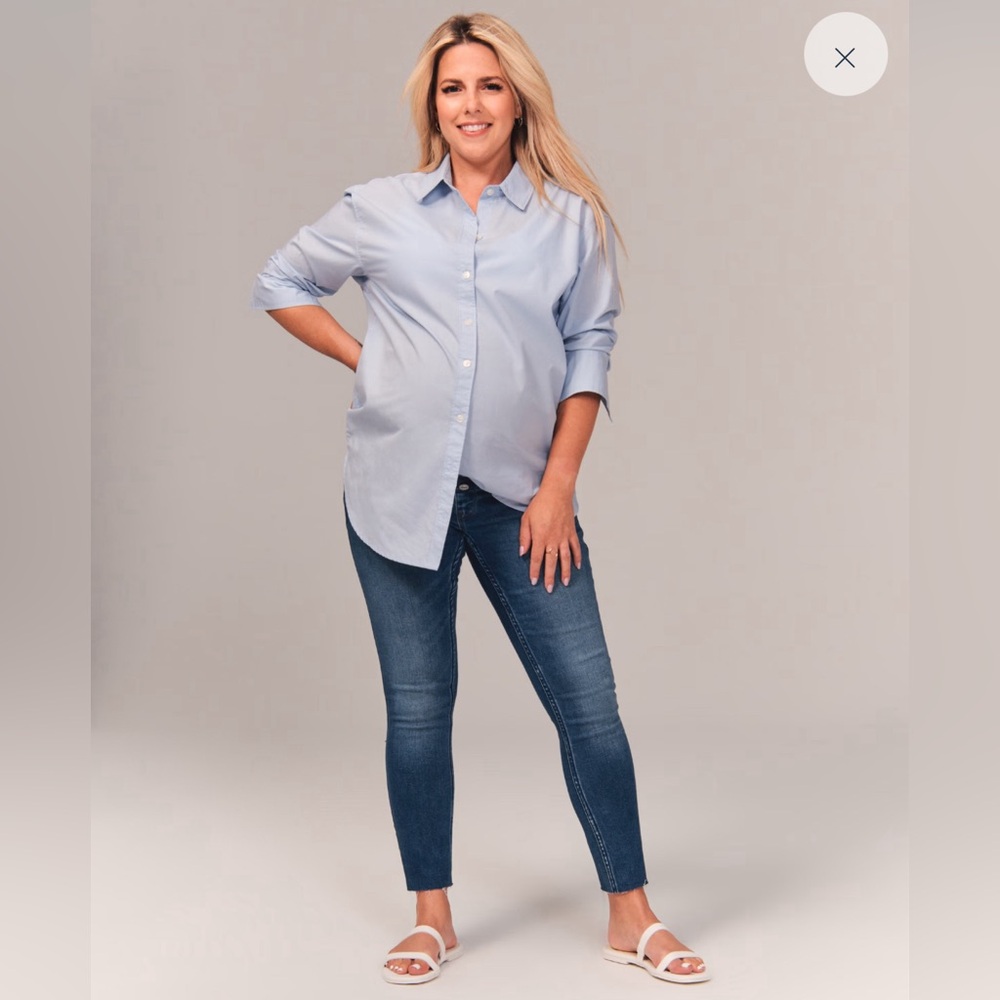 Like new maternity jeans